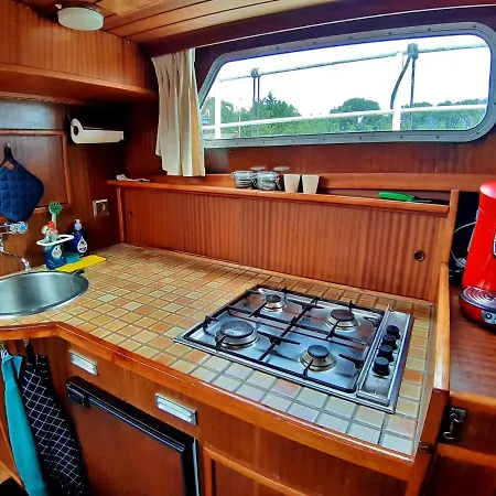 Motor Yacht Amstelle