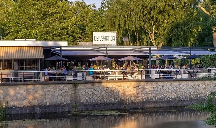 Motor Yacht Amstelle 보트호텔 암스테르담